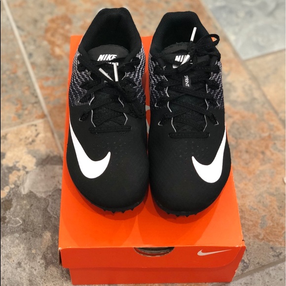 track and field running spikes